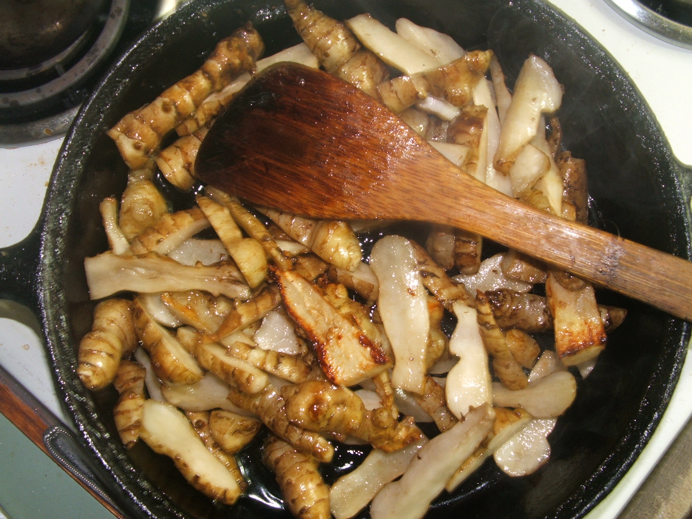 Fartichokes in a cast iron pan.